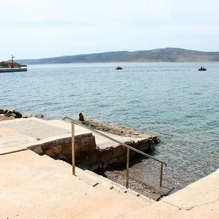 Double Starigrad 6594a