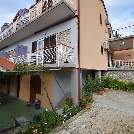 Double Starigrad 6594a