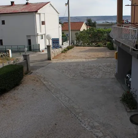 Gostinjska kuća Double Starigrad 6594a