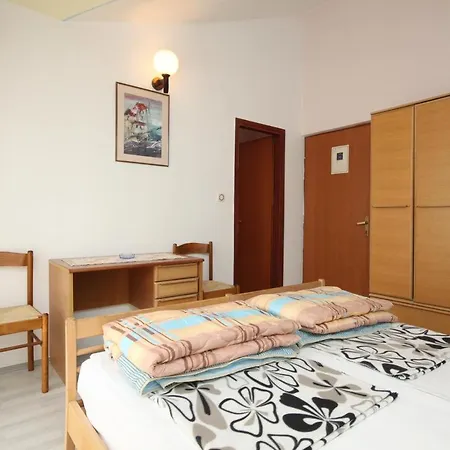 Double Starigrad 6594a